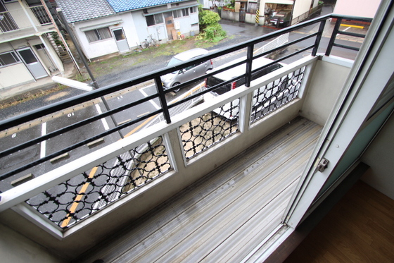 ファミーユサトウ B