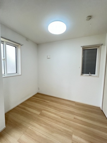 フェリシア小河内