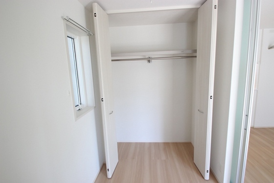 フェリシア小河内