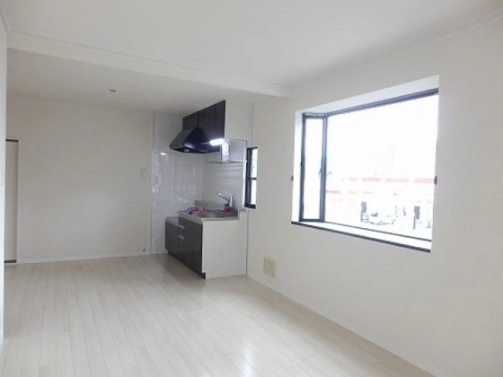 セジュール今村