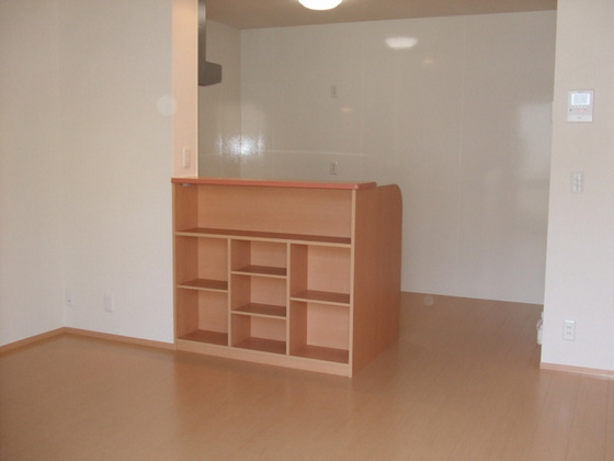 モダンコート鳴下 A棟