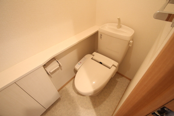 モダンコート鳴下 A棟