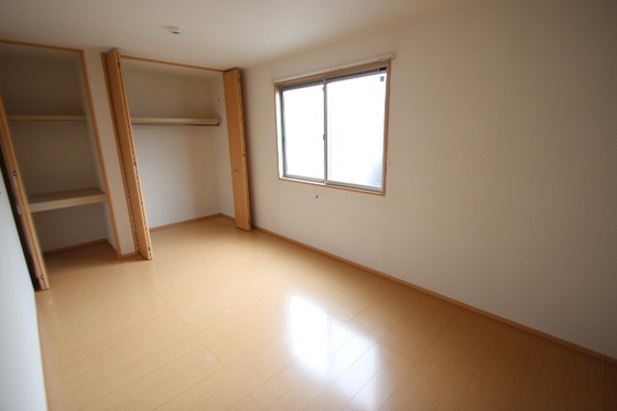 モダンコート鳴下 A棟