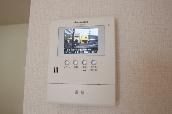 モダンコート鳴下 A棟