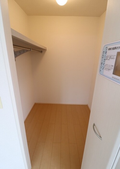 フィオリ トゥーラ