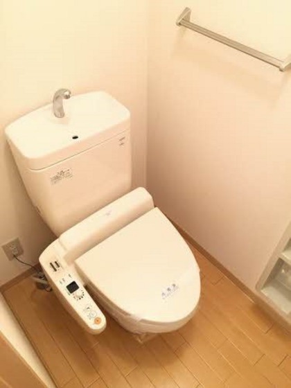 シャーメゾンフェリス 弐番館