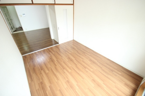 パールハイツ川西