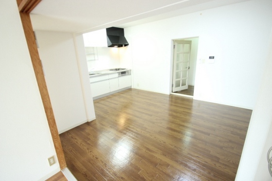 パールハイツ川西