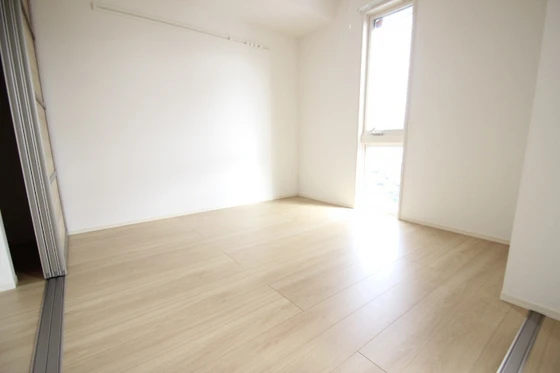 シャトルコート