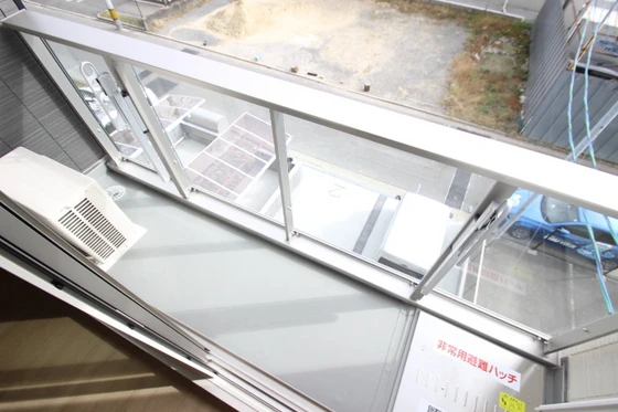 シャトルコート