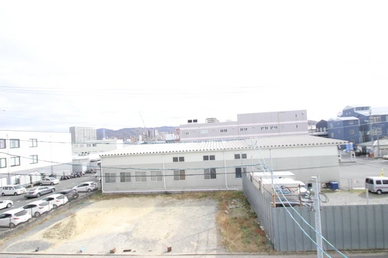 シャトルコート