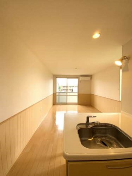 ラ・ヴィータ平井 弐番館