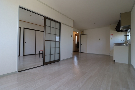 ハイツNINOWARI A棟