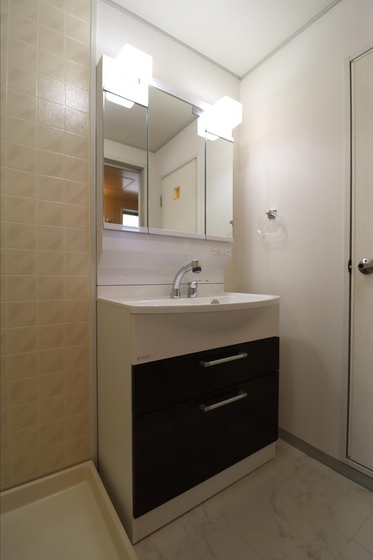 ハイツNINOWARI A棟