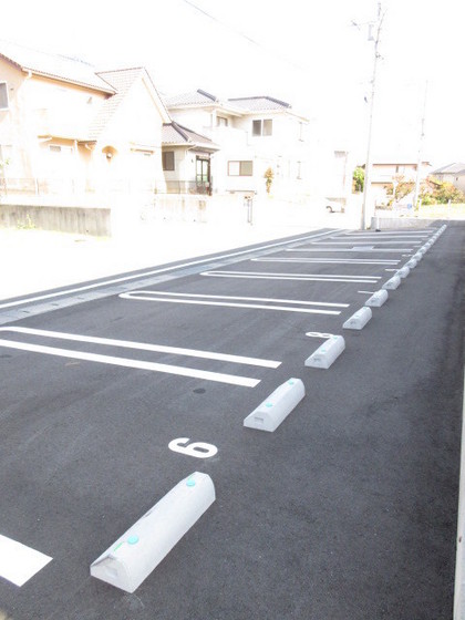 グランド・ルミエール湊