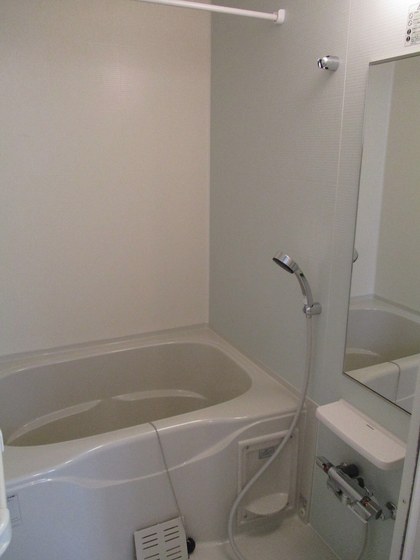 グランド・ルミエール湊