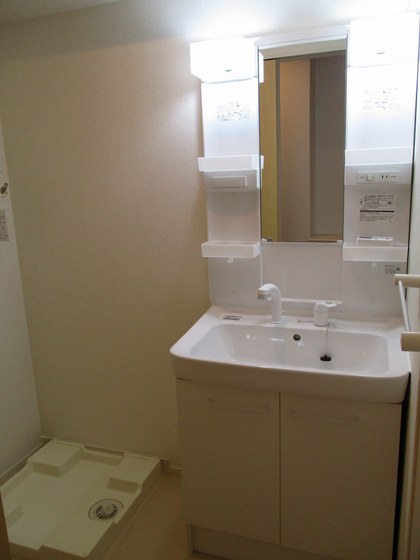 グランド・ルミエール湊