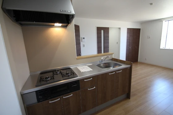 グランフルール庭瀬 B