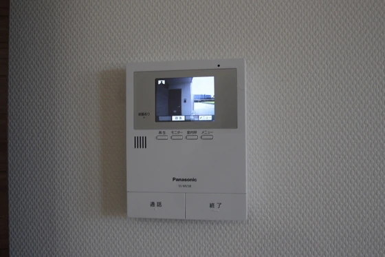 グランフルール庭瀬 B