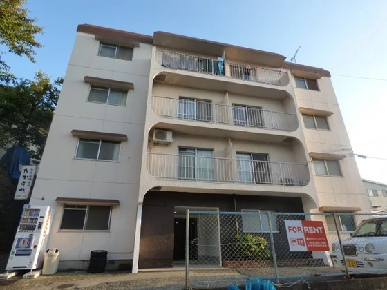 ラフォート牛田