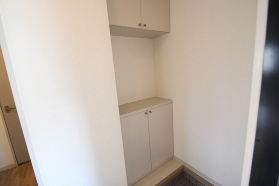 ラルジュ瀬戸C棟