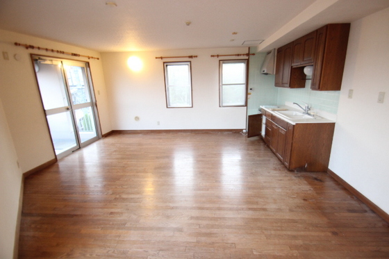 ロッカバレーナプロヴァンス三滝本町