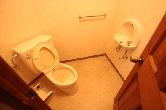 ロッカバレーナプロヴァンス三滝本町