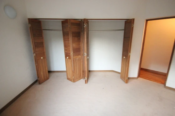 ロッカバレーナプロヴァンス三滝本町