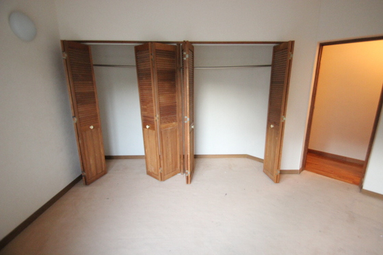 ロッカバレーナプロヴァンス三滝本町