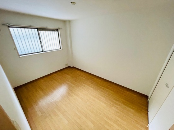 フォブール佐々木