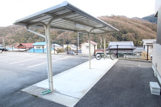 フォブール佐々木