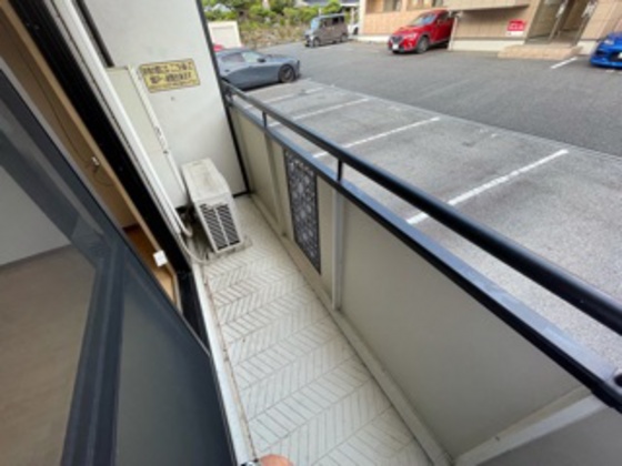 セジュール高志A