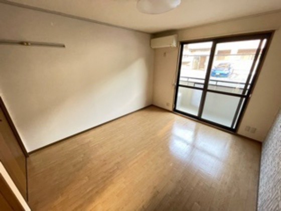 セジュール高志A