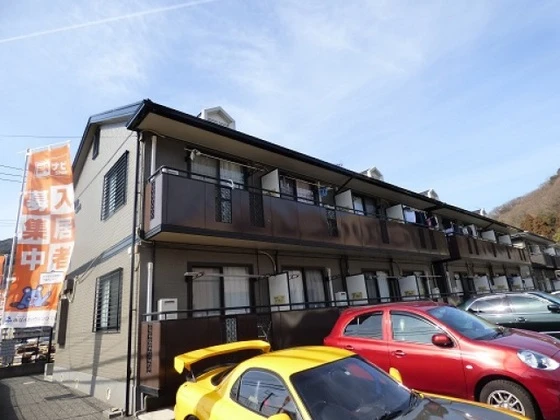 セジュール高志A