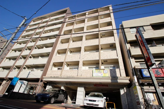 Legend Palace(レジェンドパレス)