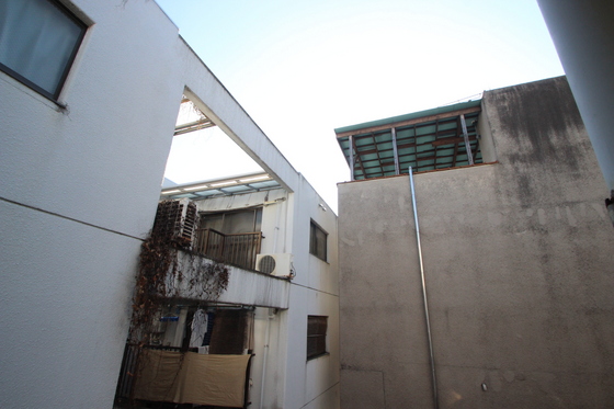 ウエストテイル南観音