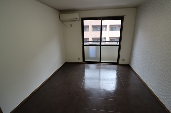 セジュール高志B