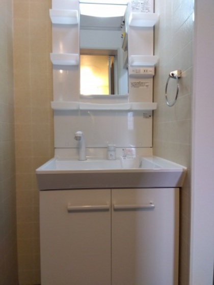 セジュール高志B