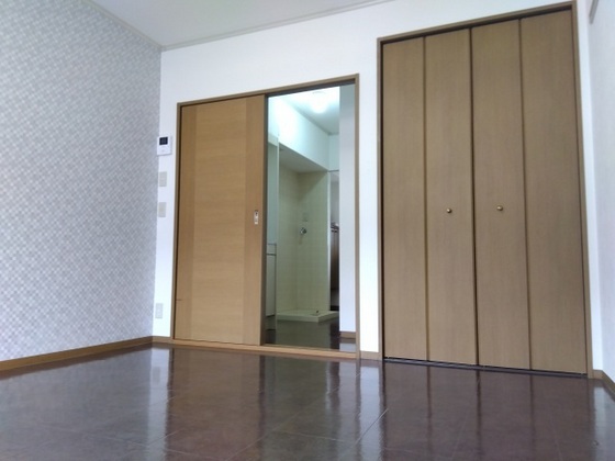 セジュール高志B