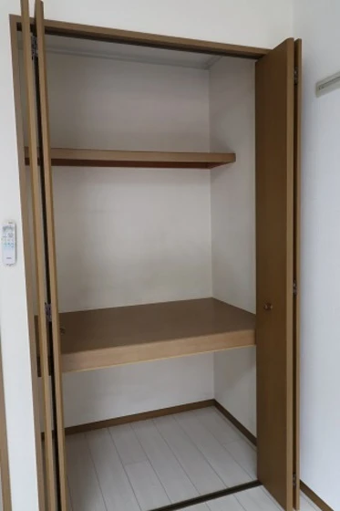 セジュール高志B