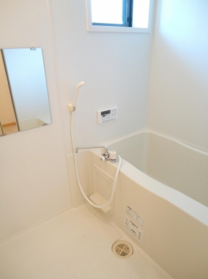 ローズコートHATAKA C棟