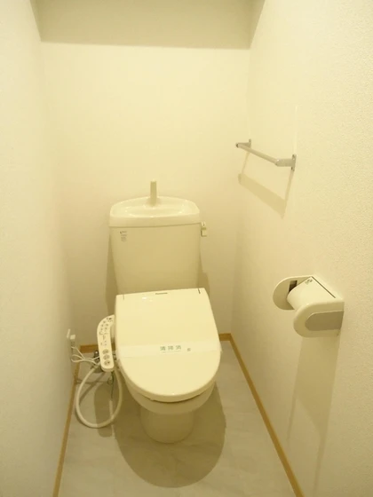 ローズコートHATAKA C棟