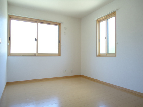 ローズコートHATAKA C棟