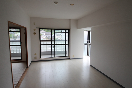 クレストコート門田