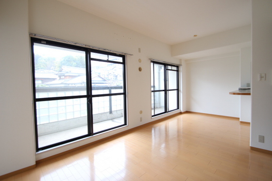 クレストコート門田