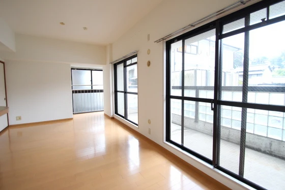 クレストコート門田