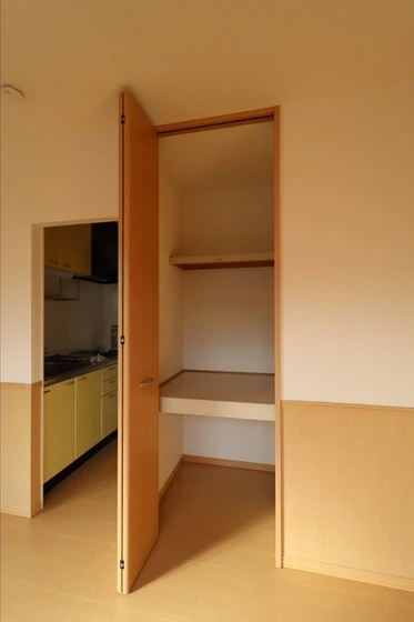 アルファーム C棟