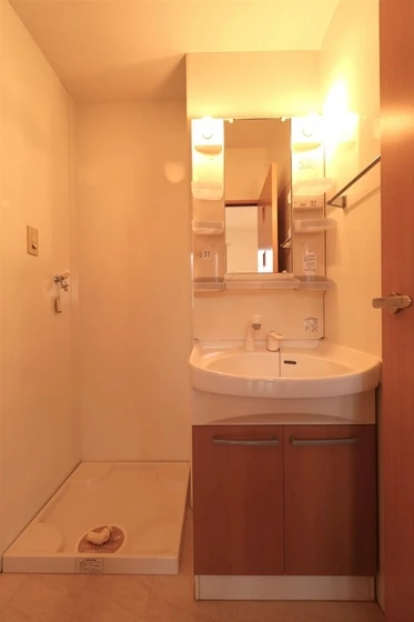 アルファーム C棟