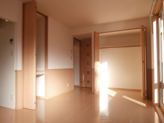 アルファーム C棟