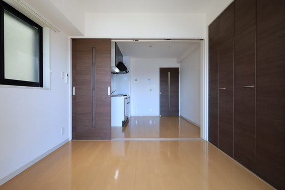 MBS Building南竹屋